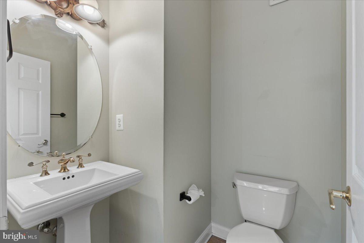 ESTATES OF CHANCELLORSVILLE - Residential