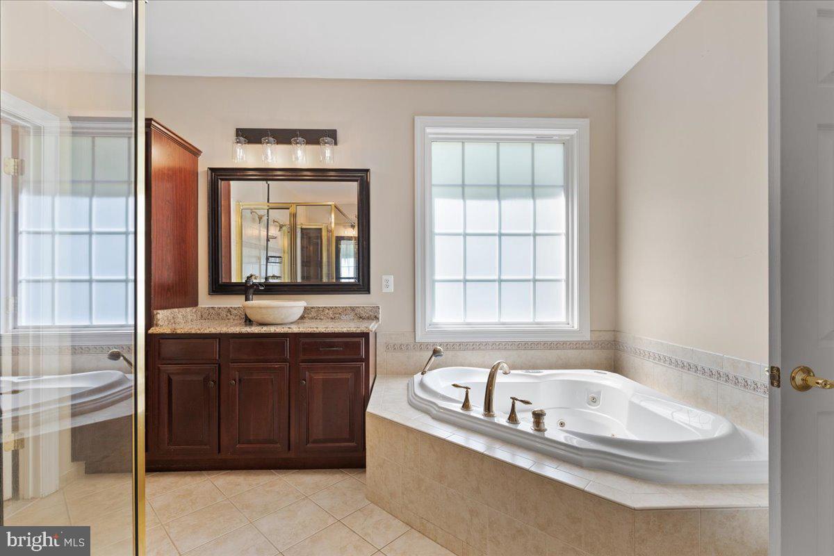 ESTATES OF CHANCELLORSVILLE - Residential