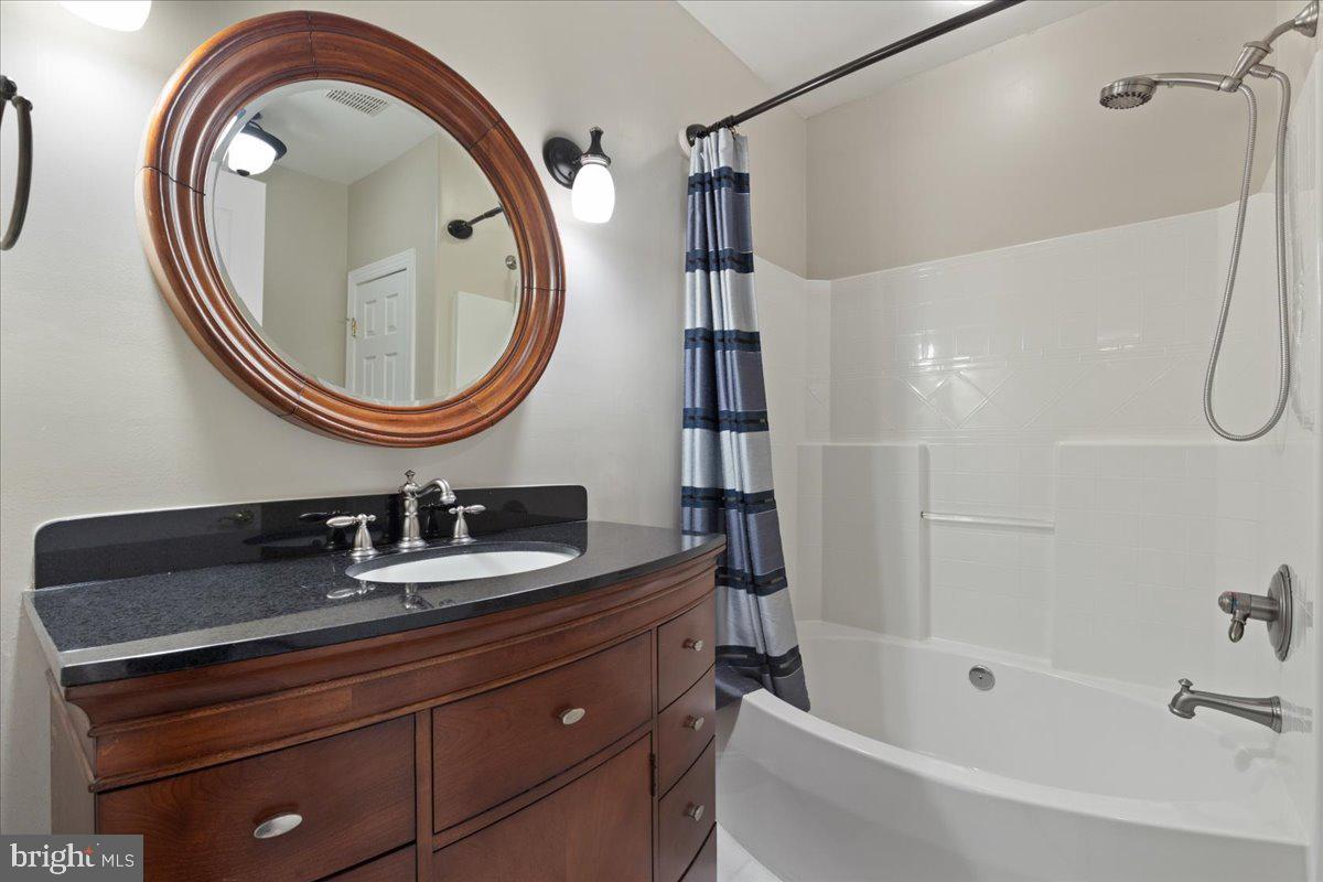 ESTATES OF CHANCELLORSVILLE - Residential