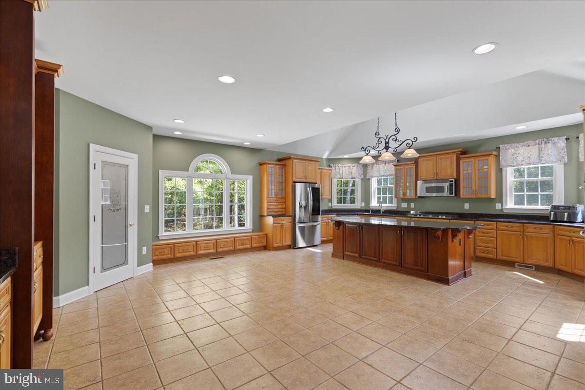 ESTATES OF CHANCELLORSVILLE - Residential