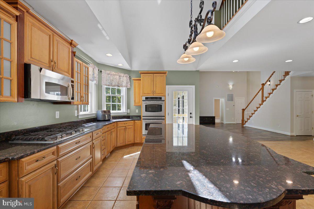 ESTATES OF CHANCELLORSVILLE - Residential