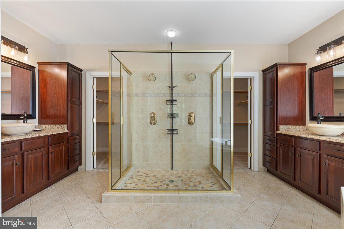 ESTATES OF CHANCELLORSVILLE - Residential