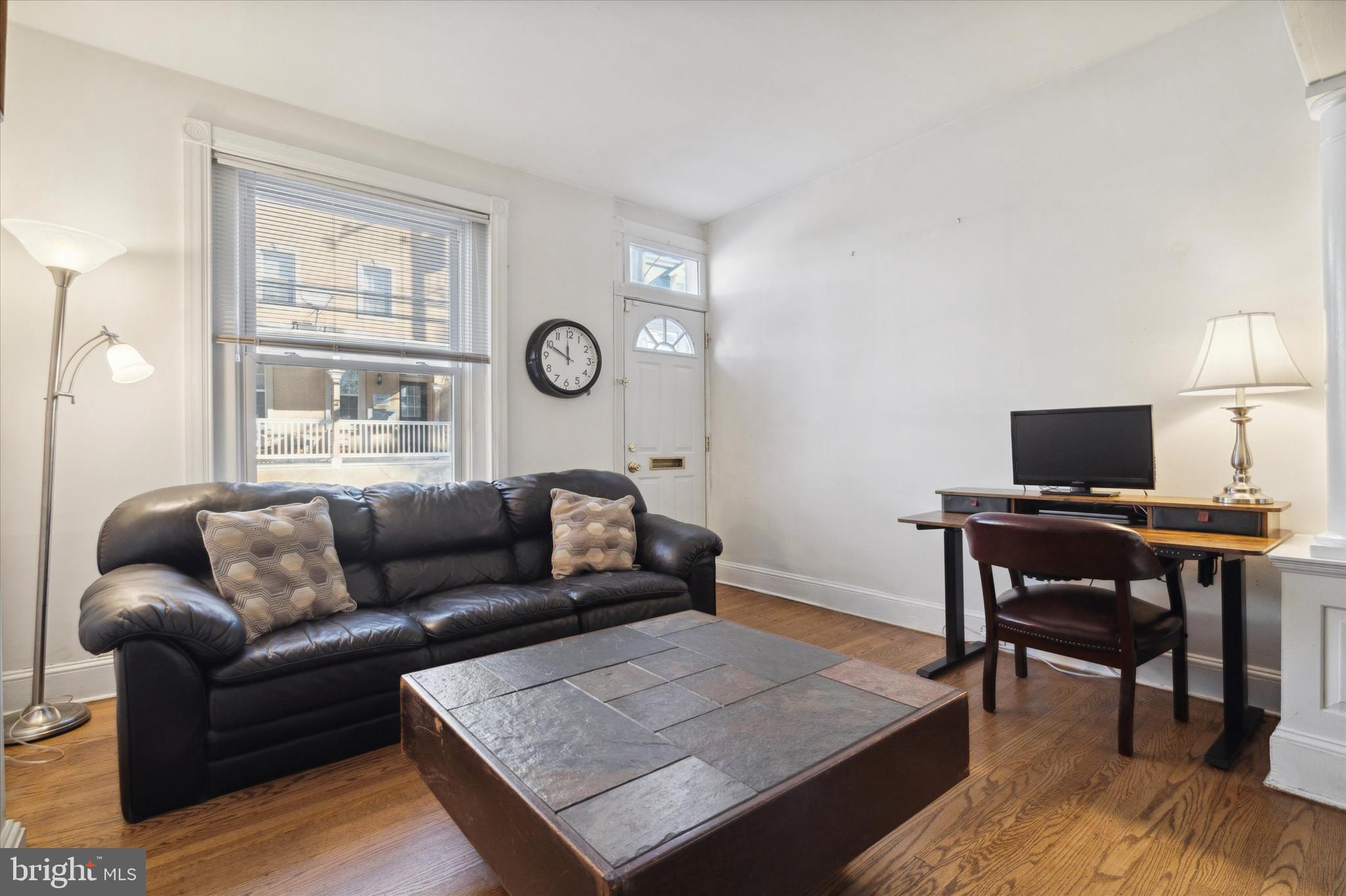 ROXBOROUGH - Residential