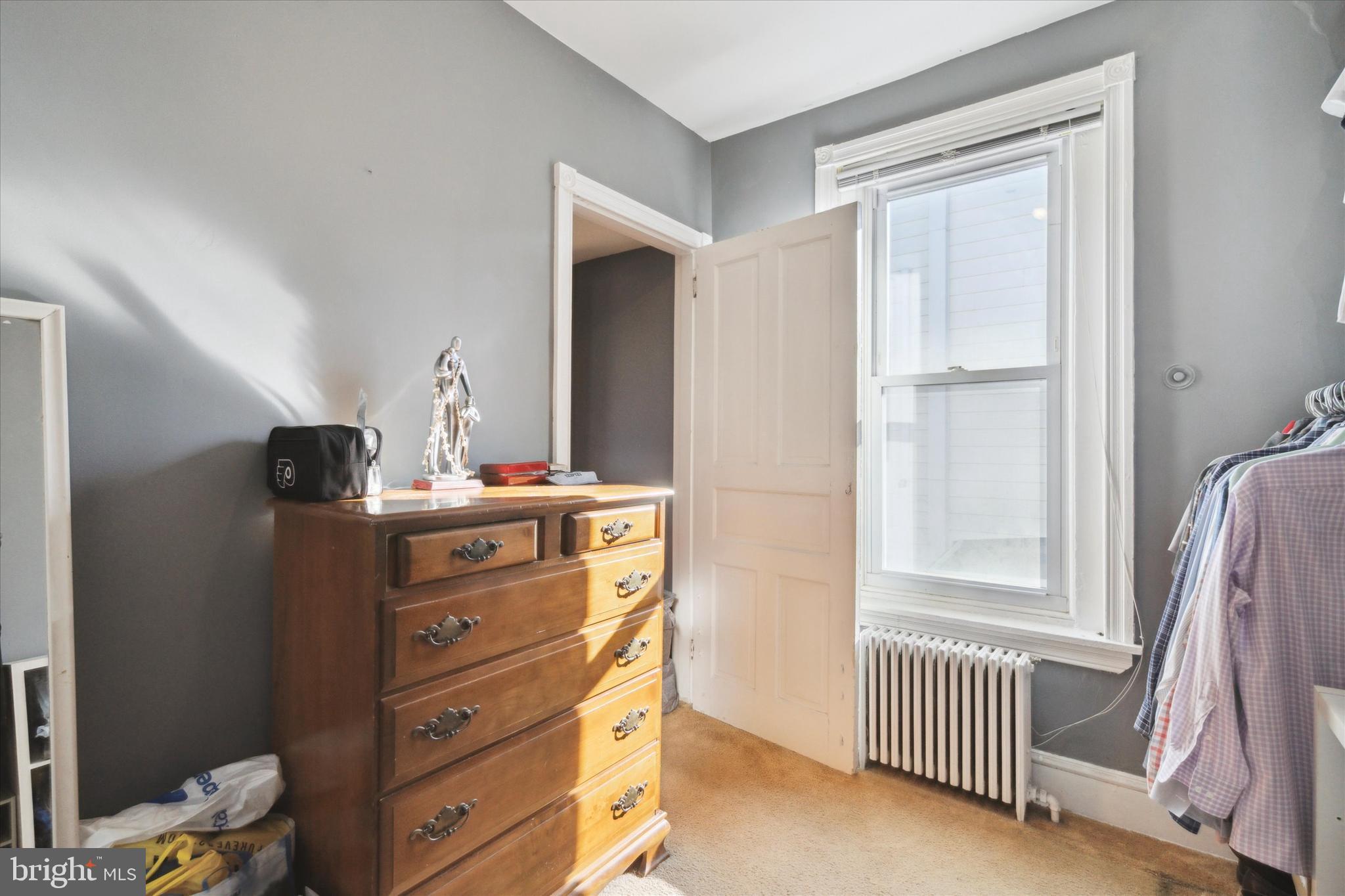 ROXBOROUGH - Residential