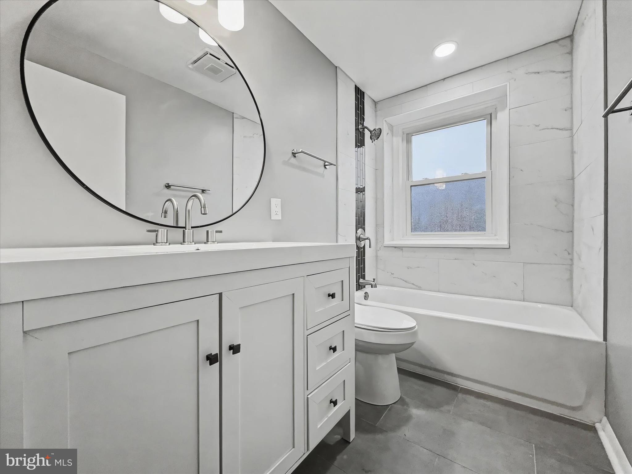 COUNTRY RIDGE - Residential