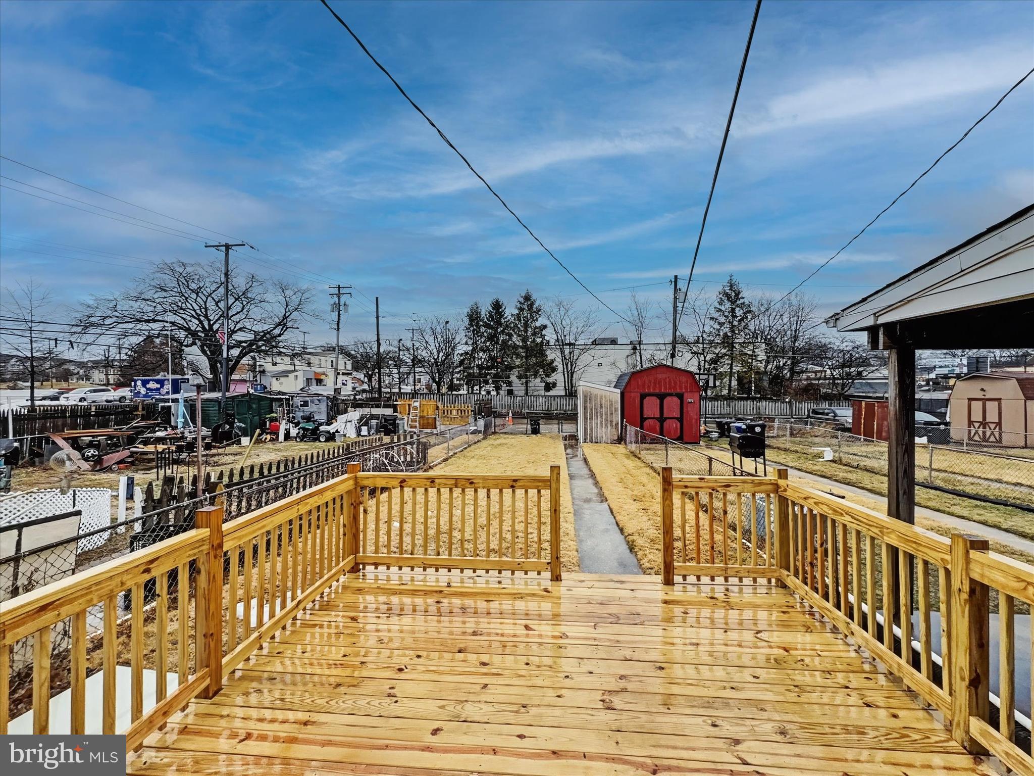 COUNTRY RIDGE - Residential