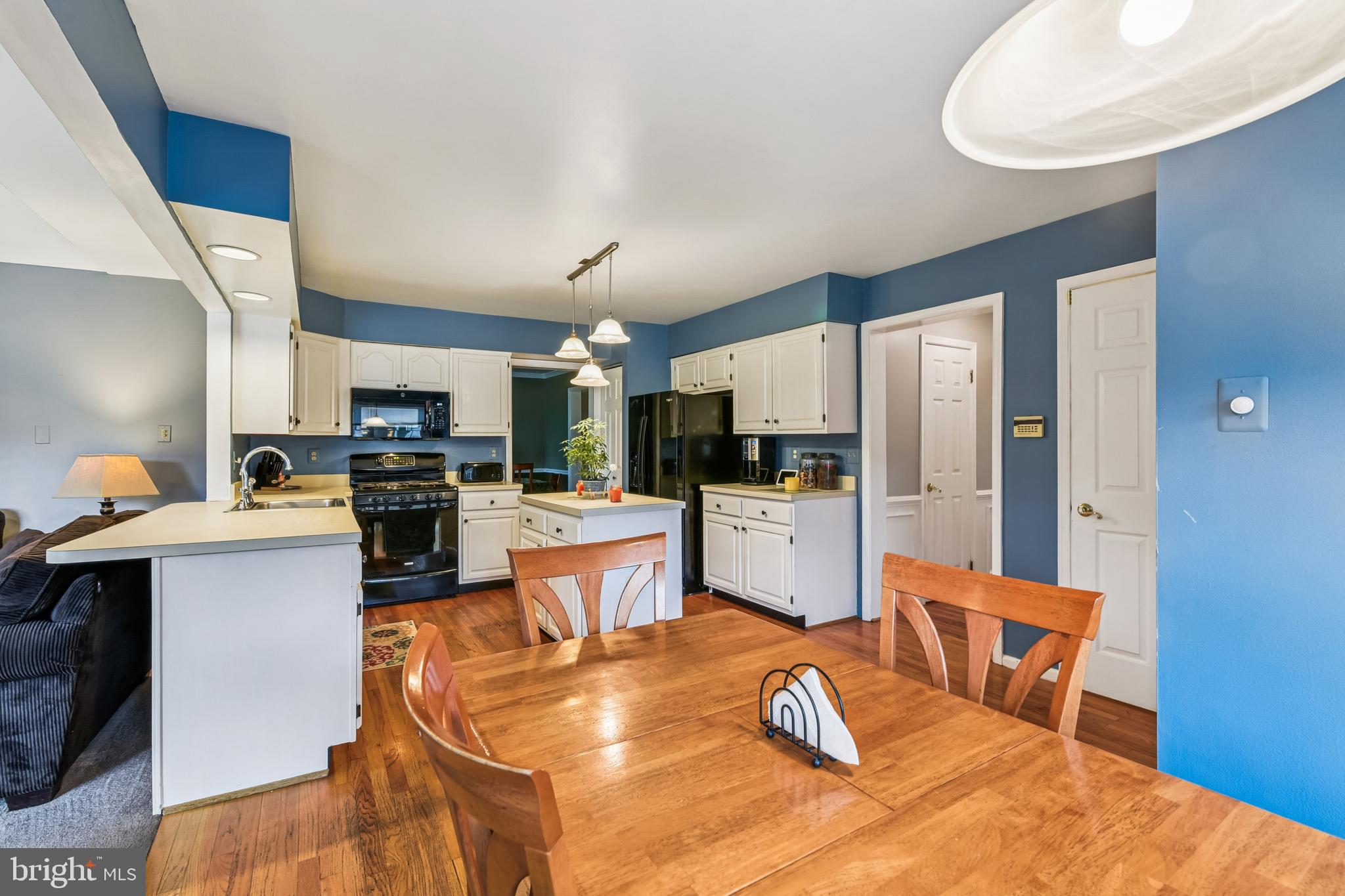 MAJORS CHOICE - Residential