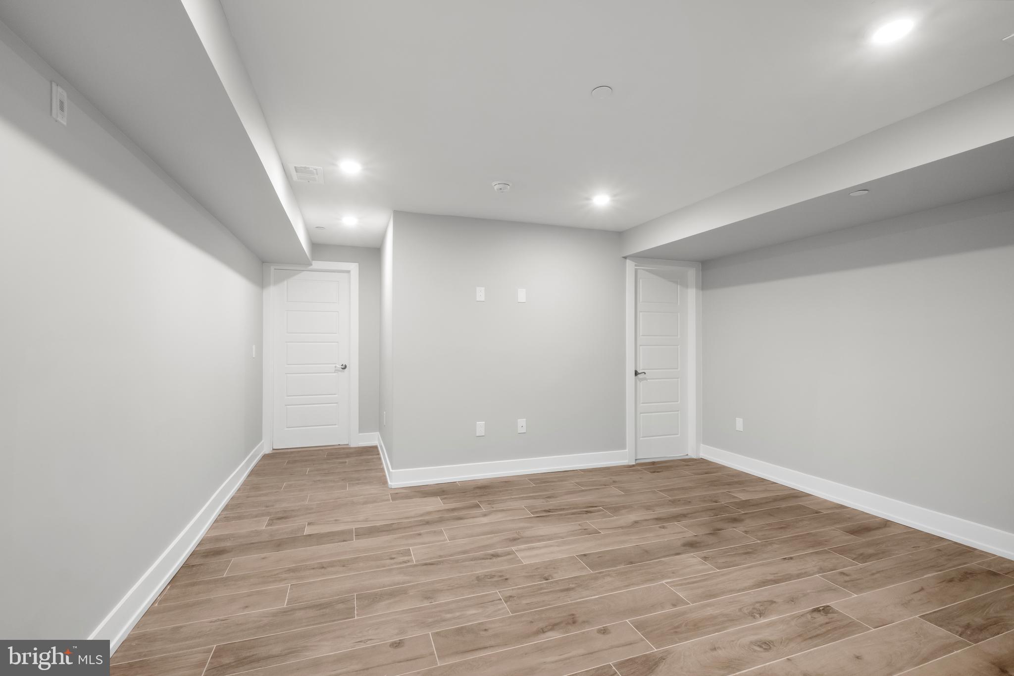 WEST KENSINGTON - Residential Income