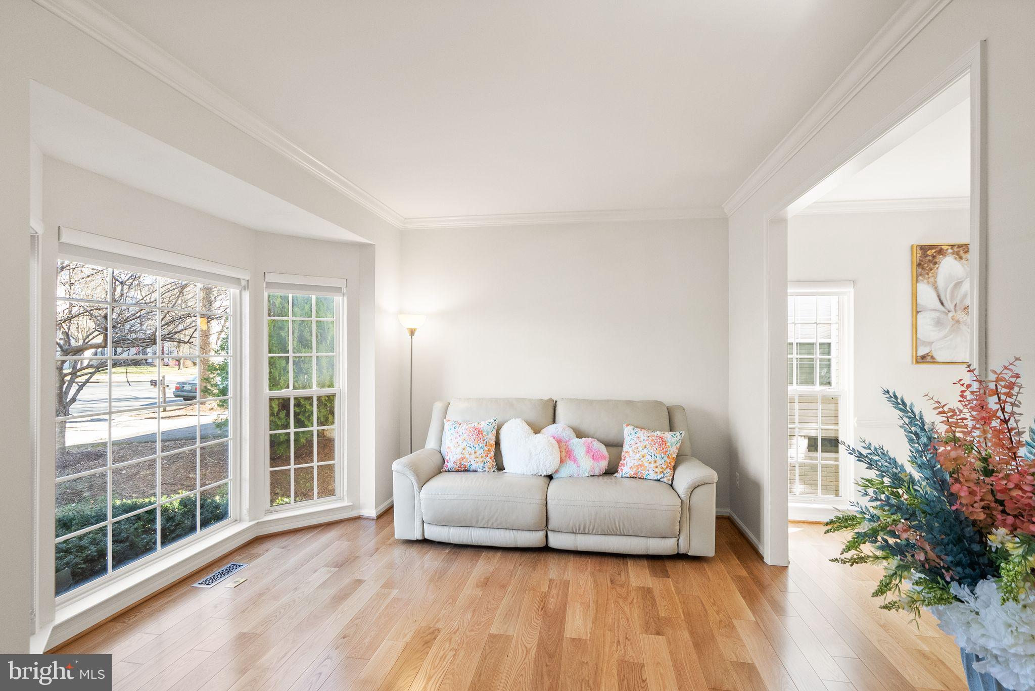 SOUTH RIDING - Residential