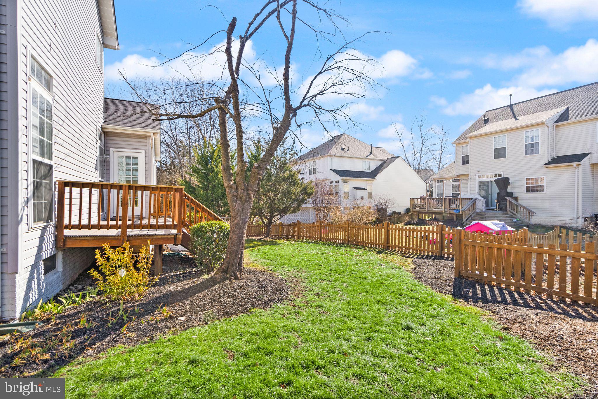 SOUTH RIDING - Residential