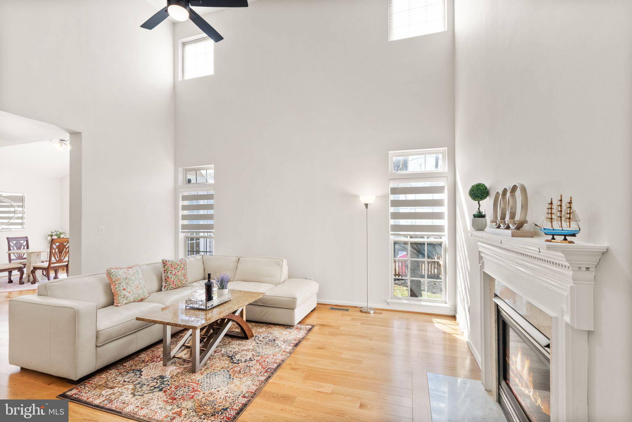 SOUTH RIDING - Residential