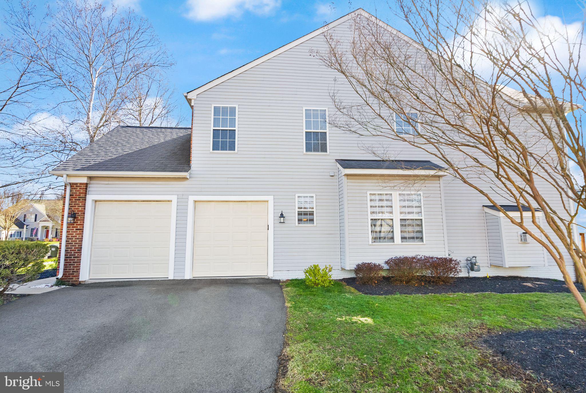 SOUTH RIDING - Residential