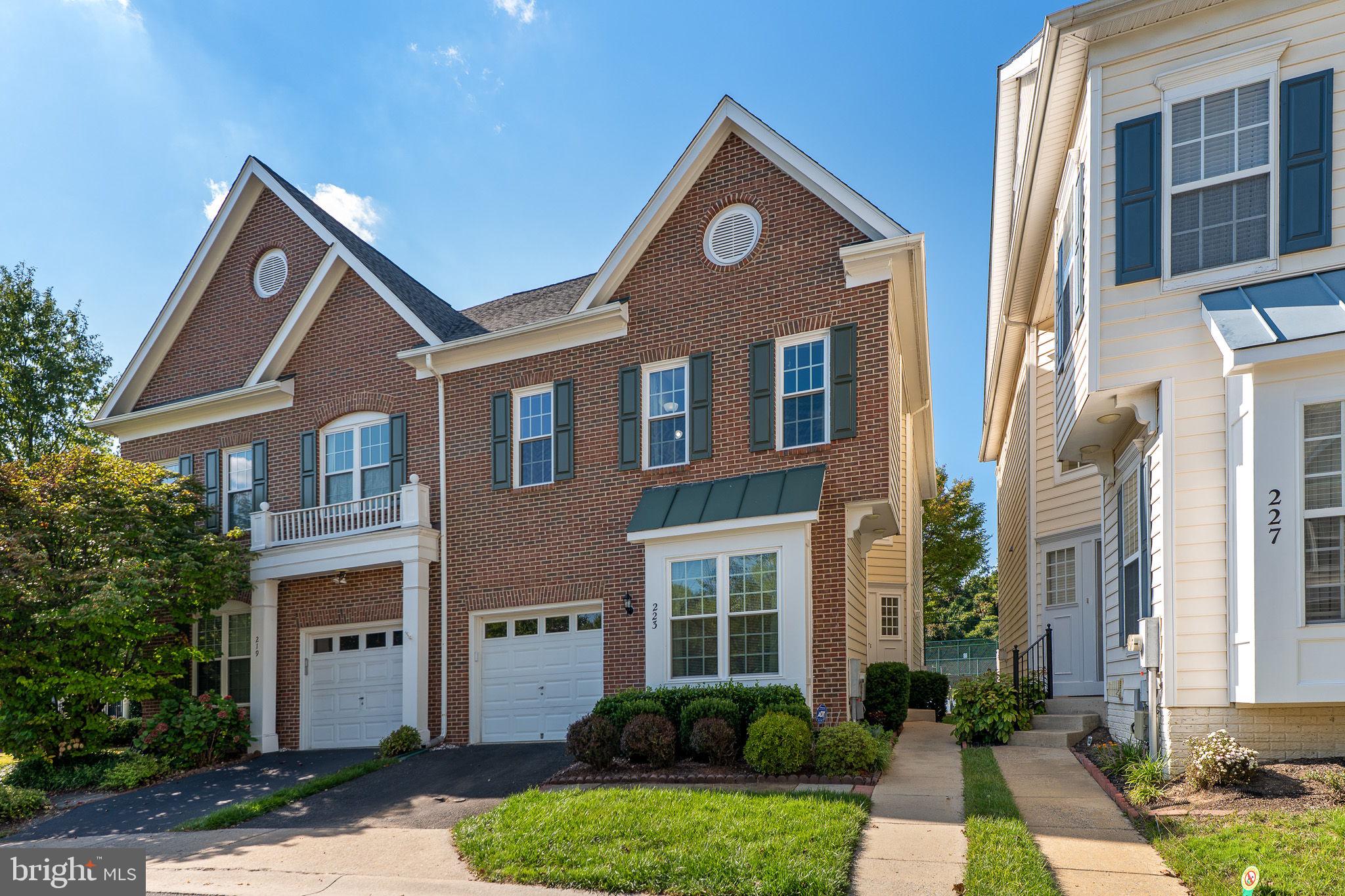 223 WINTER WALK DRIVE