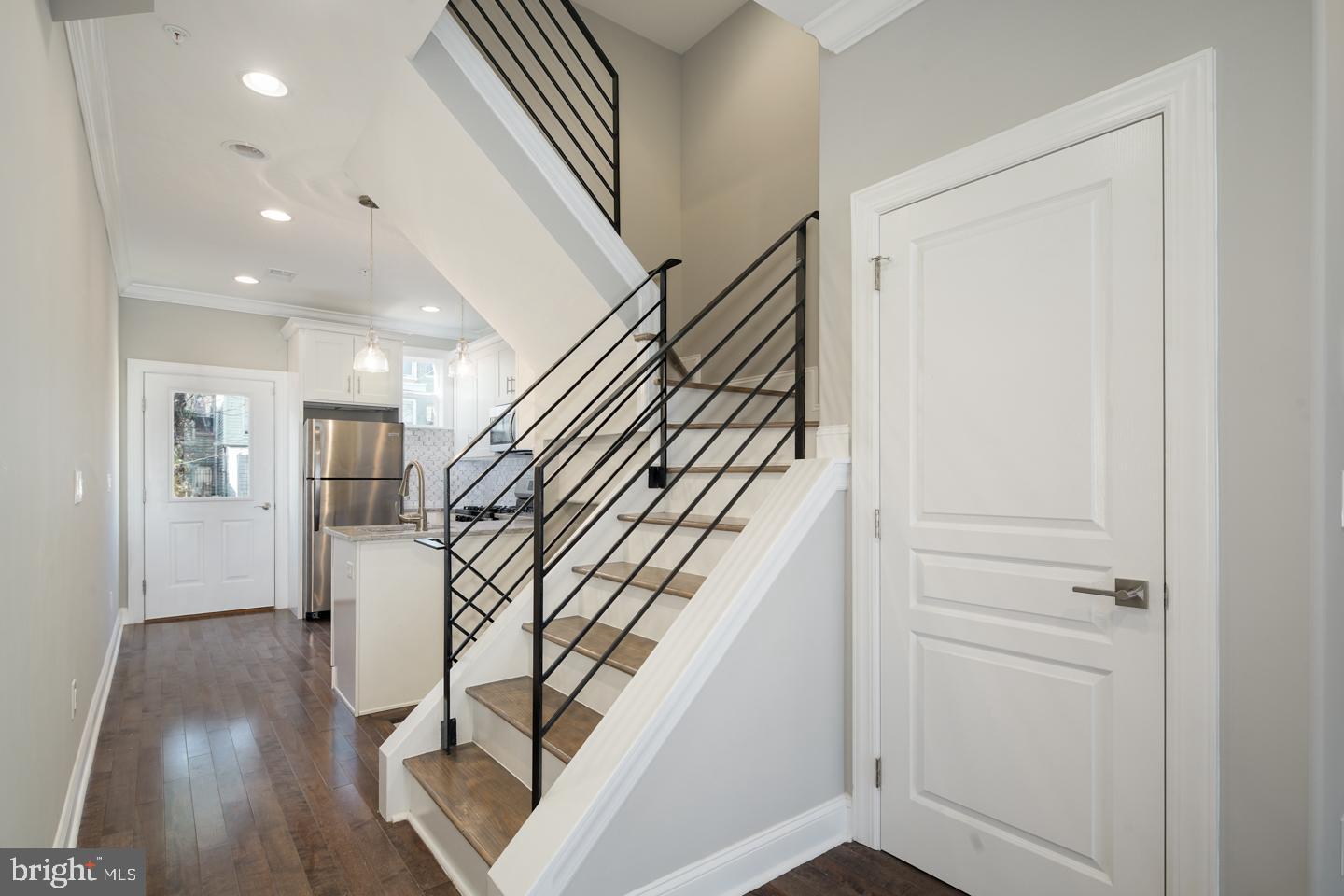 PORT RICHMOND - Residential