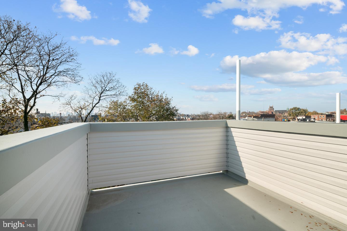 PORT RICHMOND - Residential