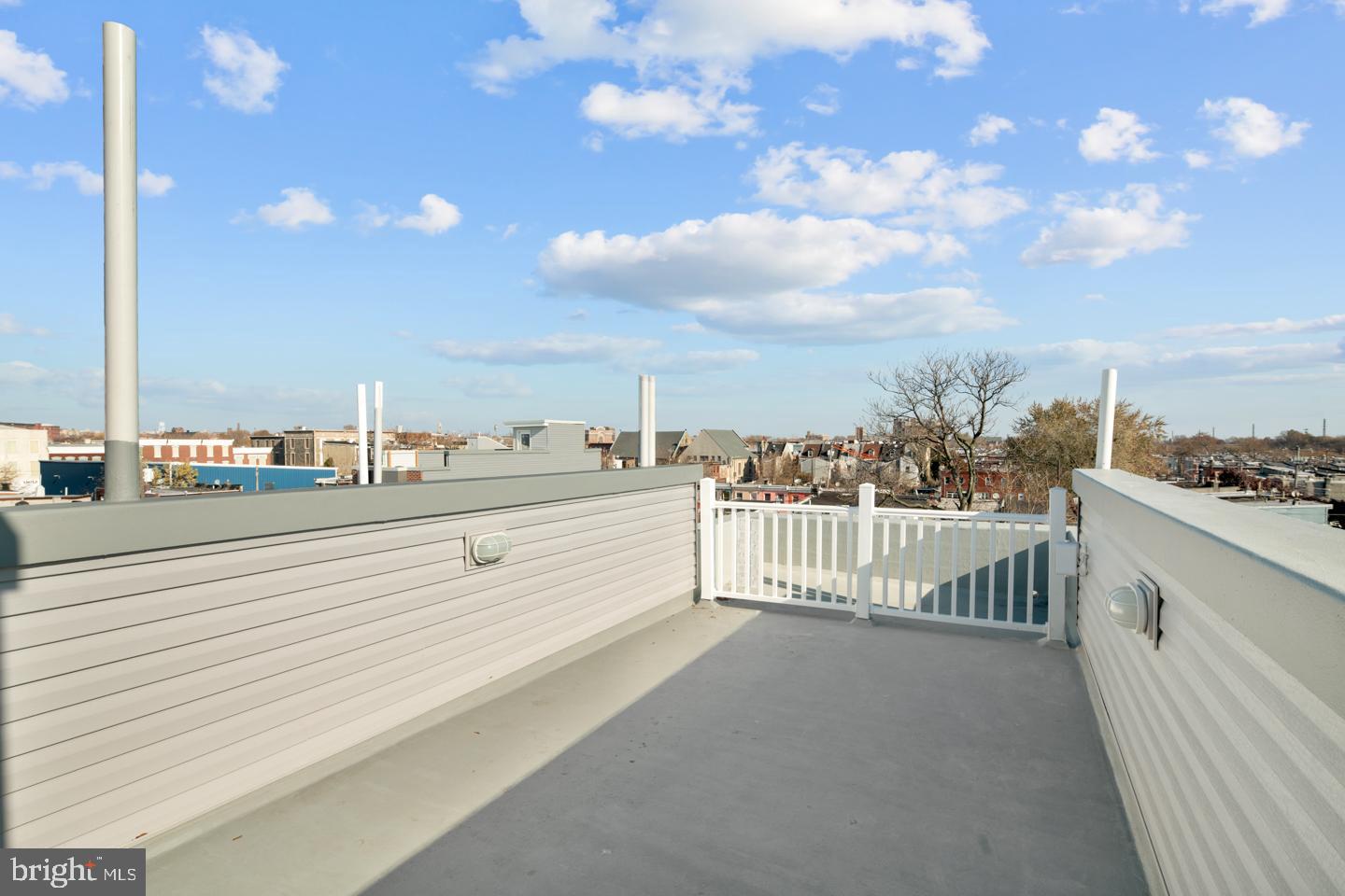 PORT RICHMOND - Residential