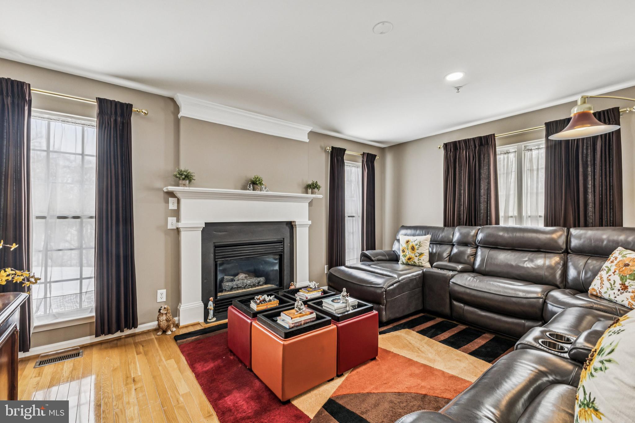 HILLANTRAE - Residential