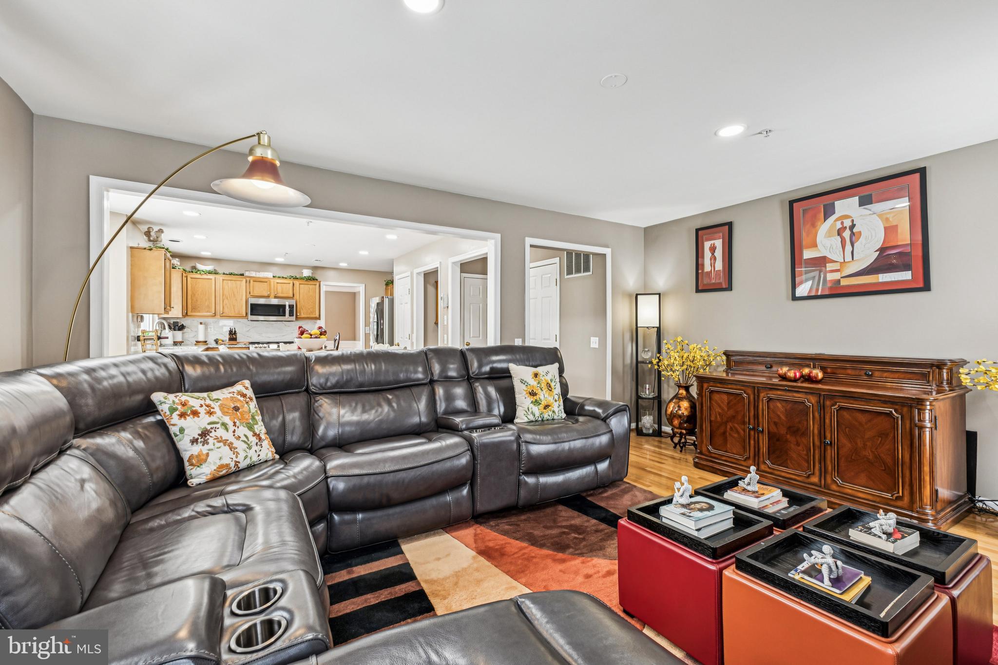 HILLANTRAE - Residential