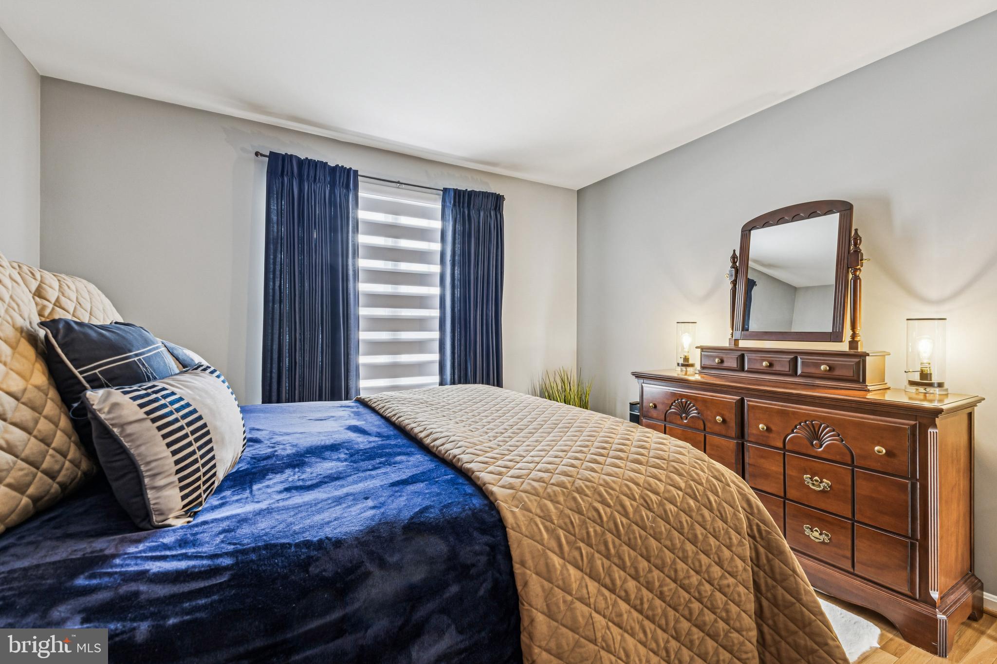 HILLANTRAE - Residential