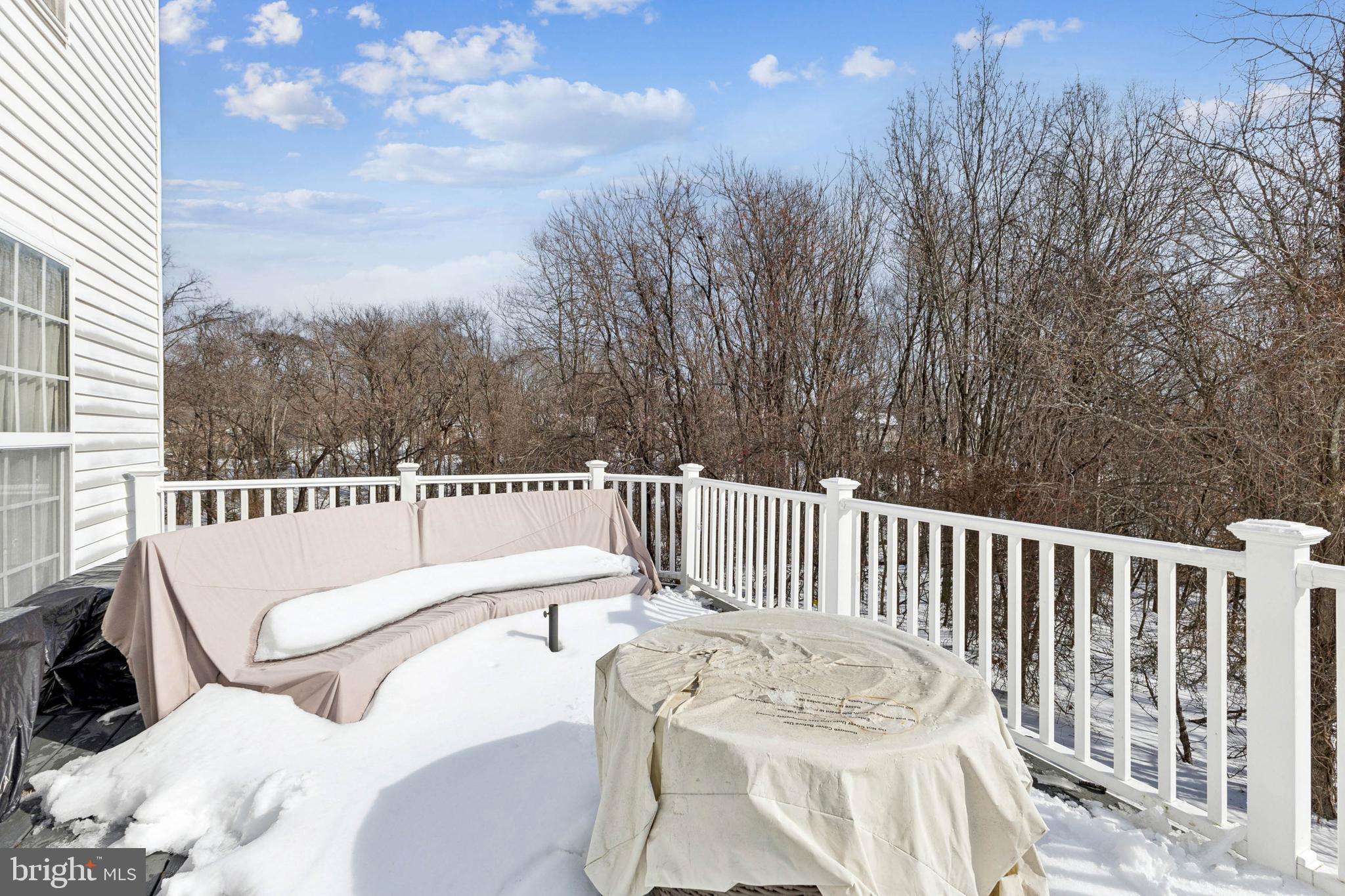 HILLANTRAE - Residential