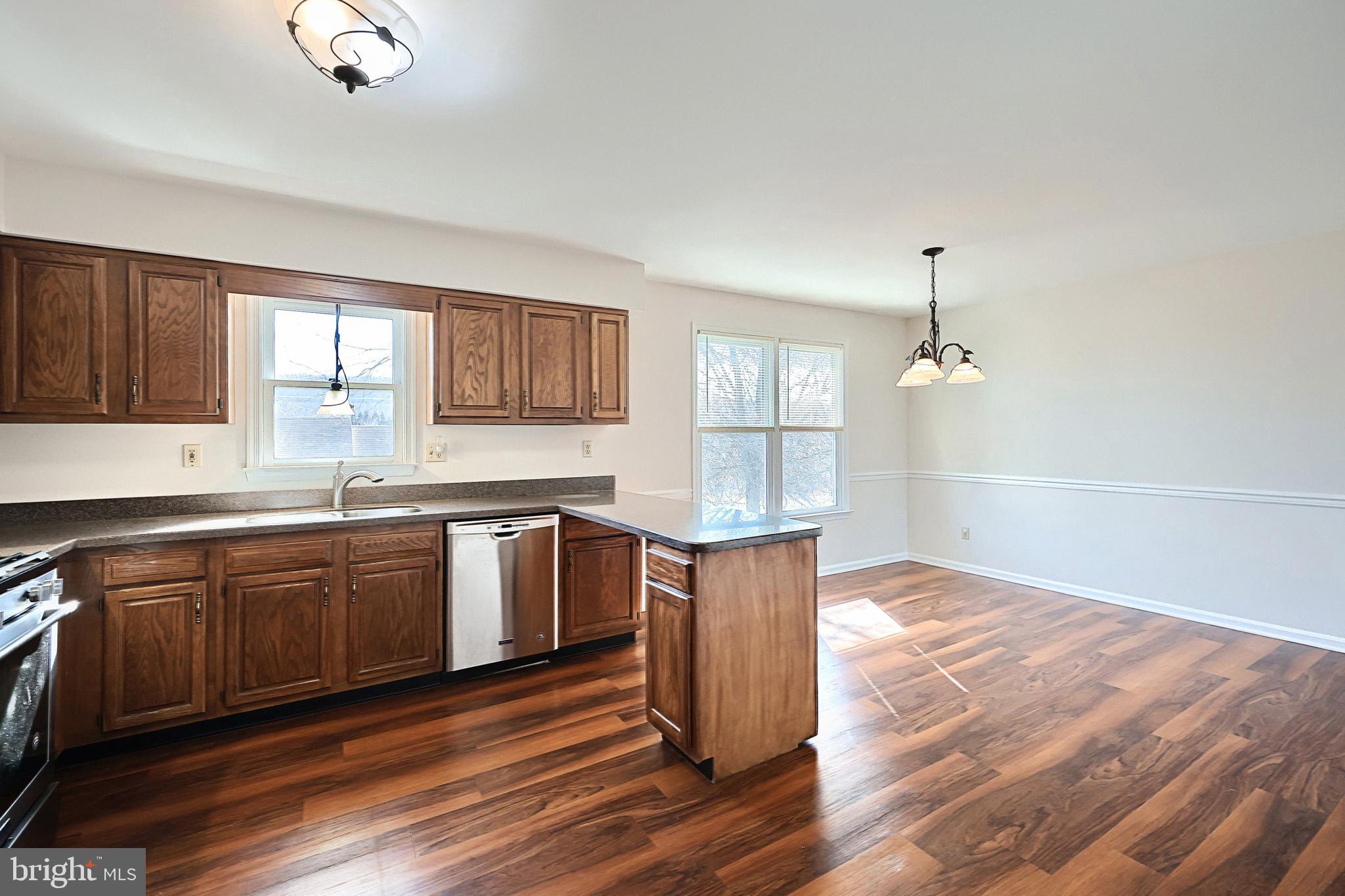 MANCHESTER - Residential