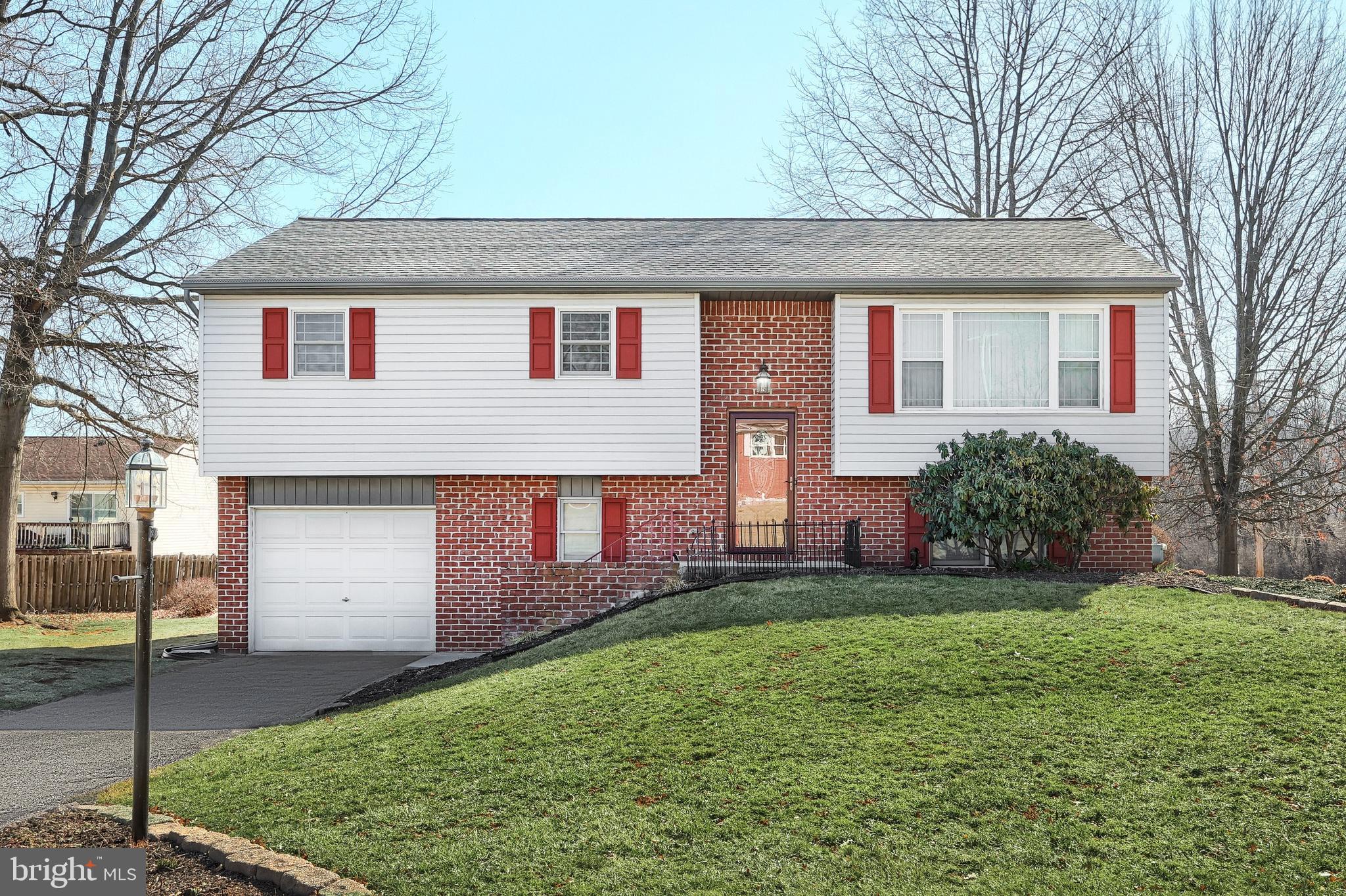 MANCHESTER - Residential