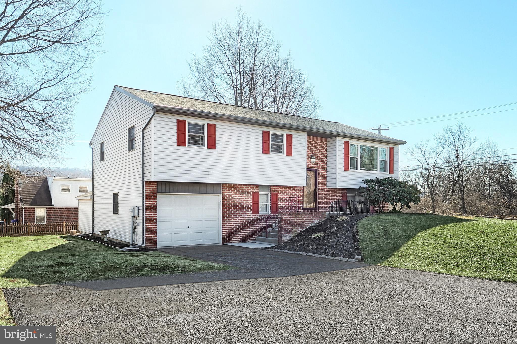 MANCHESTER - Residential