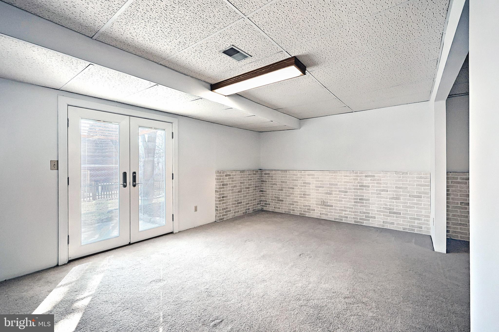 MANCHESTER - Residential