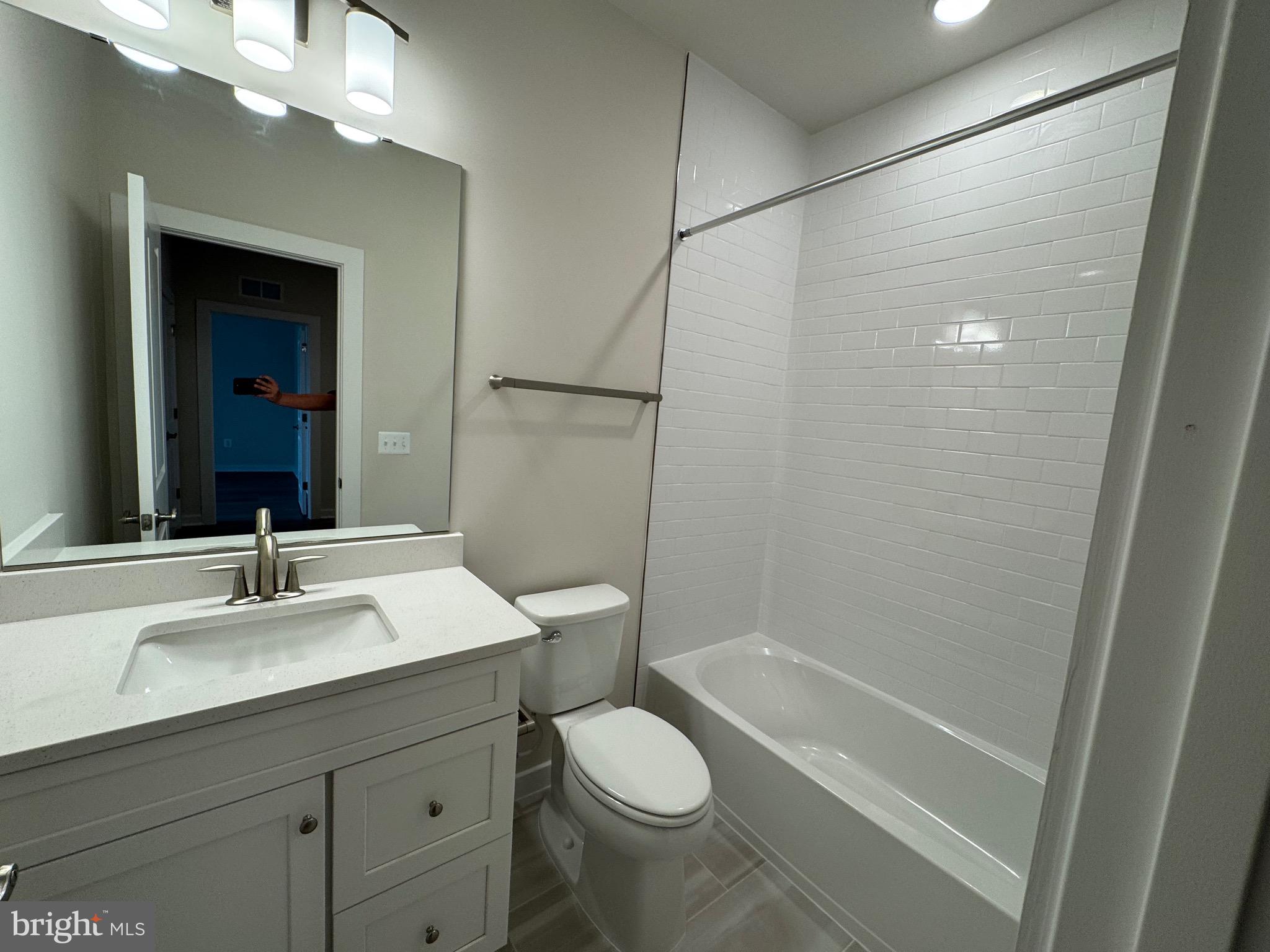 CABIN BRANCH - Residential Lease