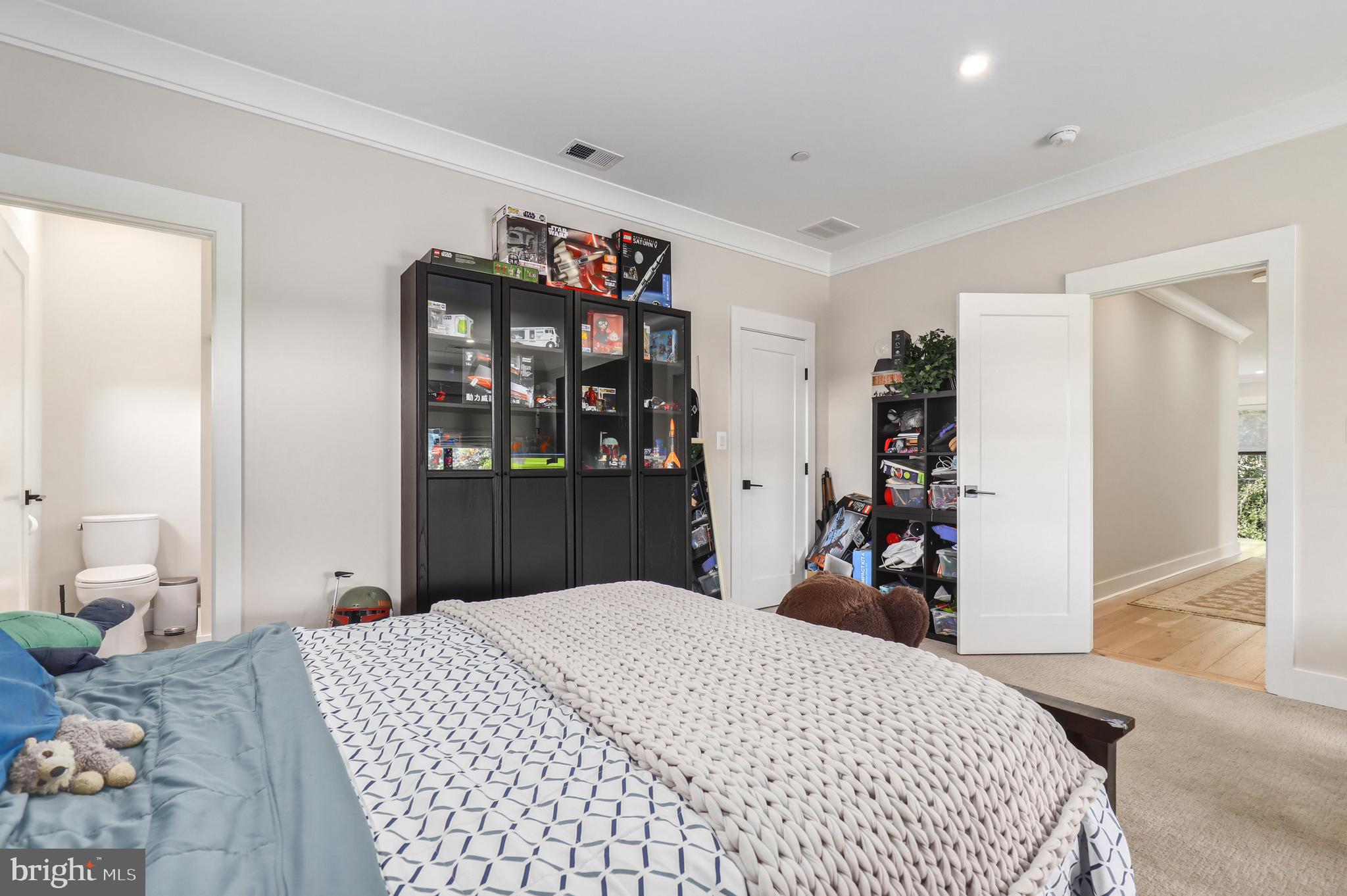 RESERVE AT BLACK ROCK - Residential