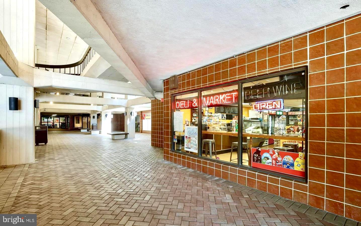 FRIENDSHIP HEIGHTS - Residential