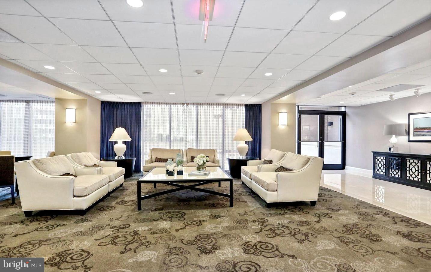 FRIENDSHIP HEIGHTS - Residential