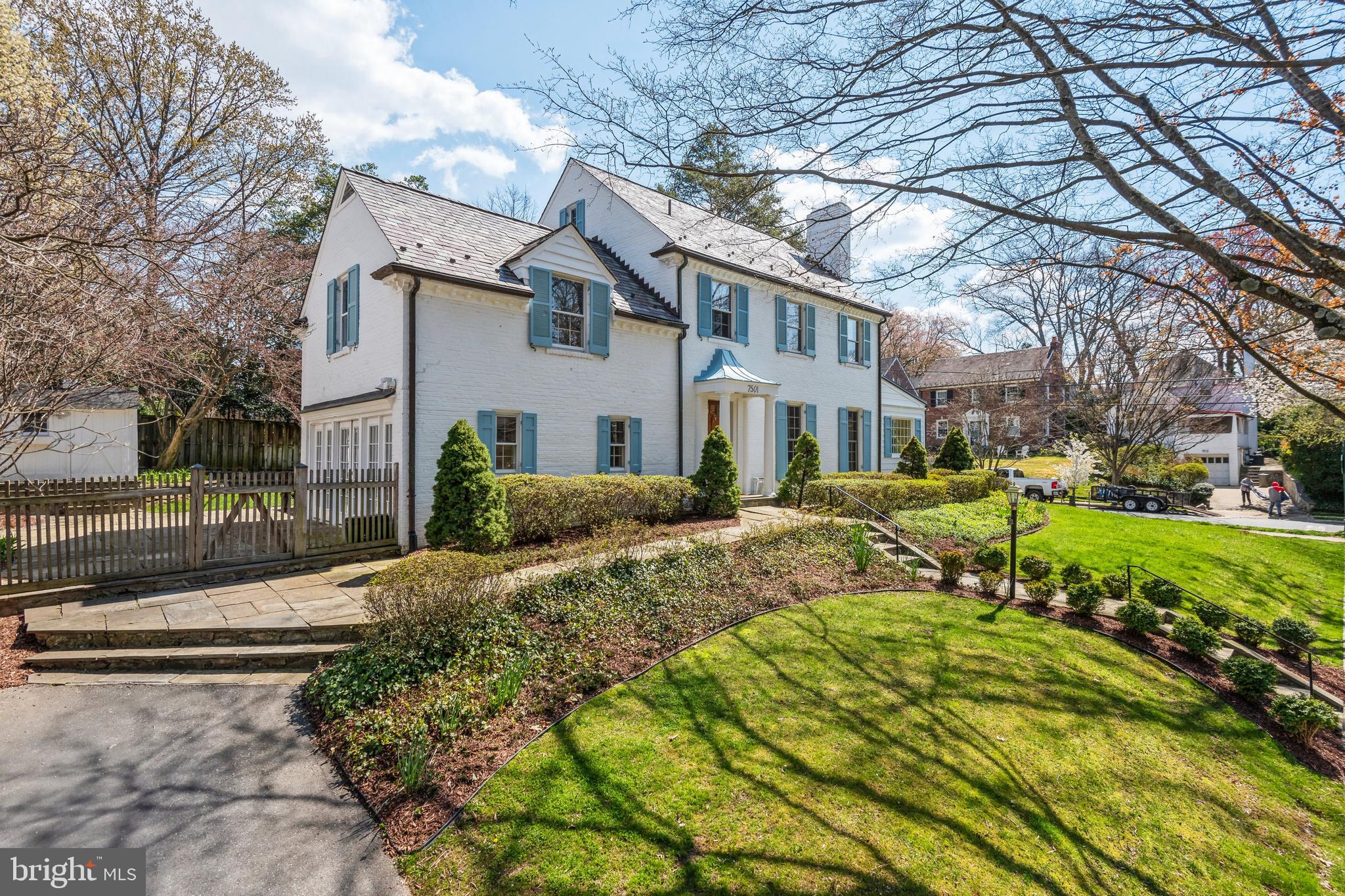 CHEVY CHASE - Residential