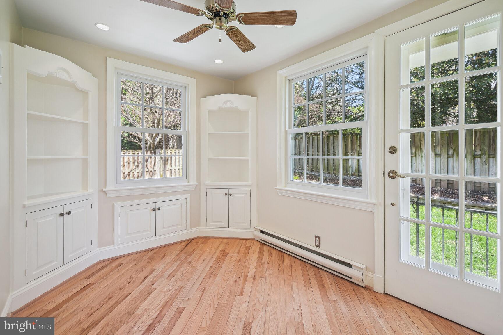 CHEVY CHASE - Residential