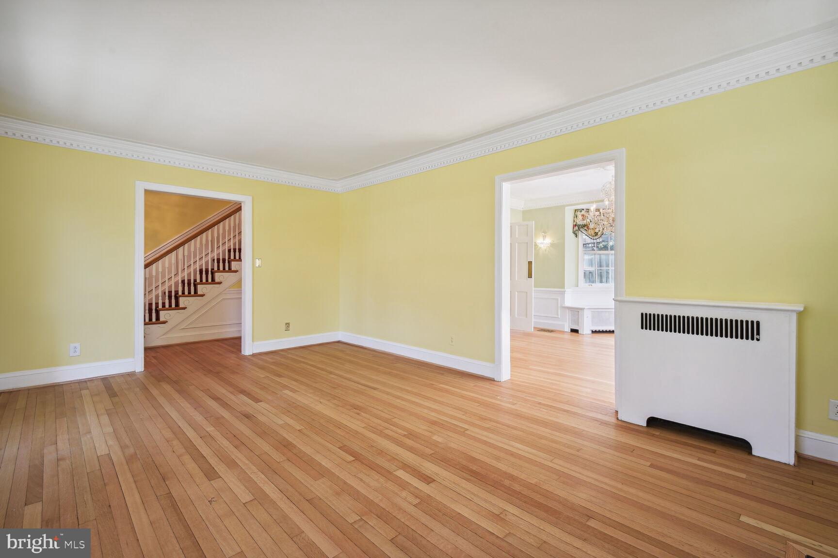 CHEVY CHASE - Residential