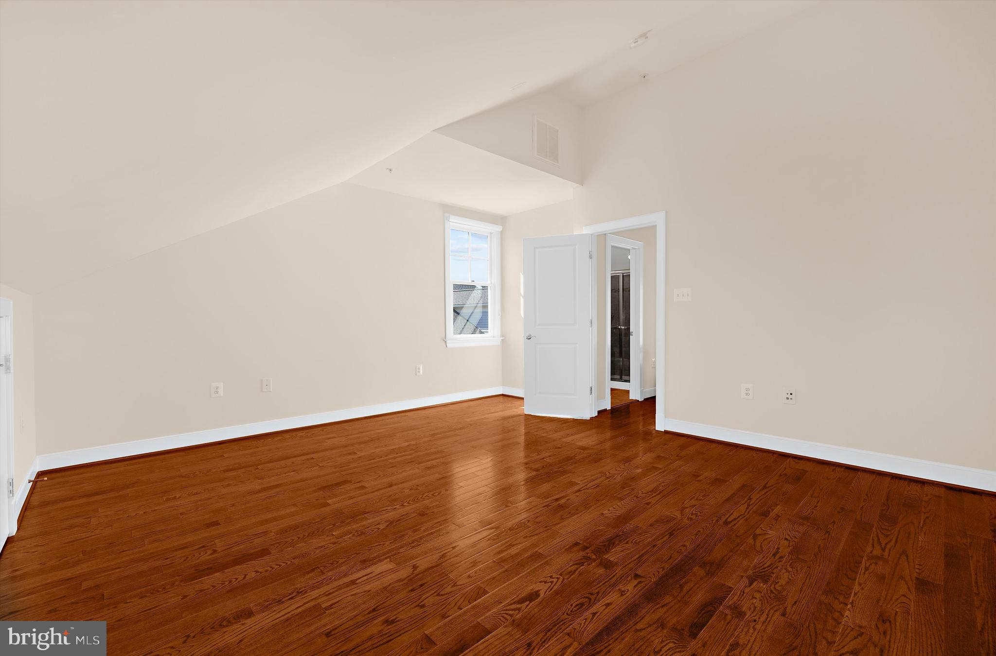 ACTONS LANDING CONDOS - Residential