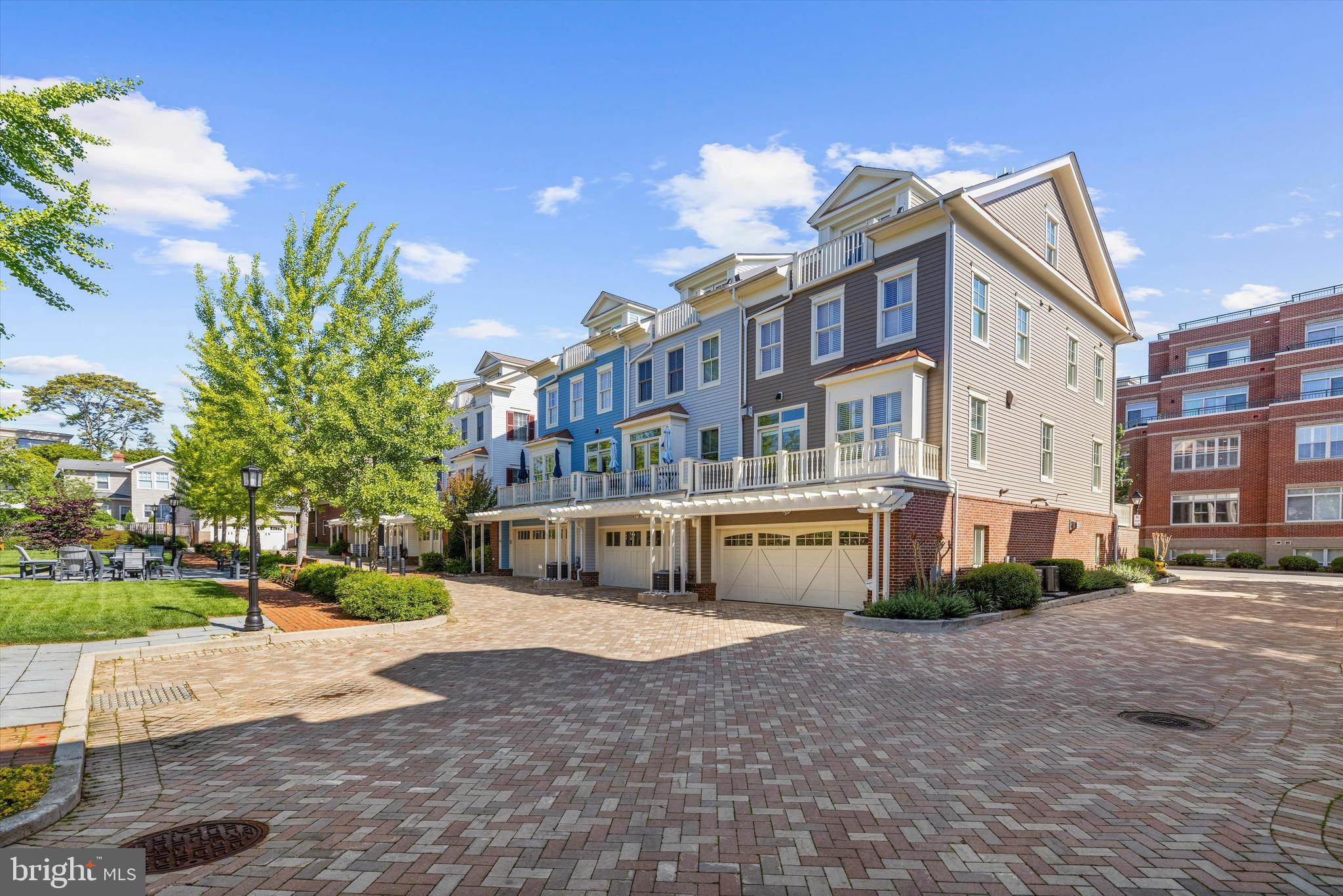 ACTONS LANDING CONDOS - Residential