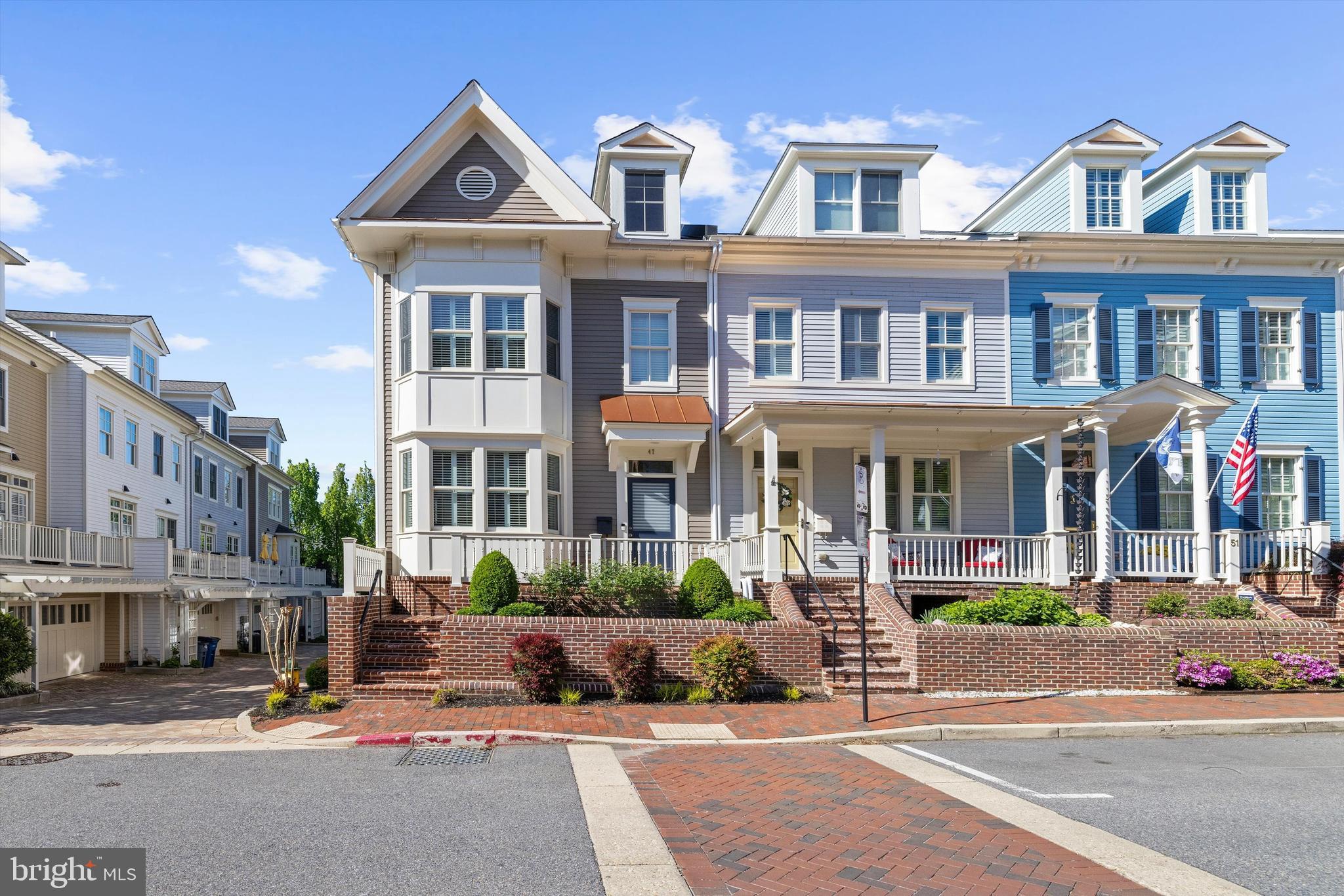 ACTONS LANDING CONDOS - Residential