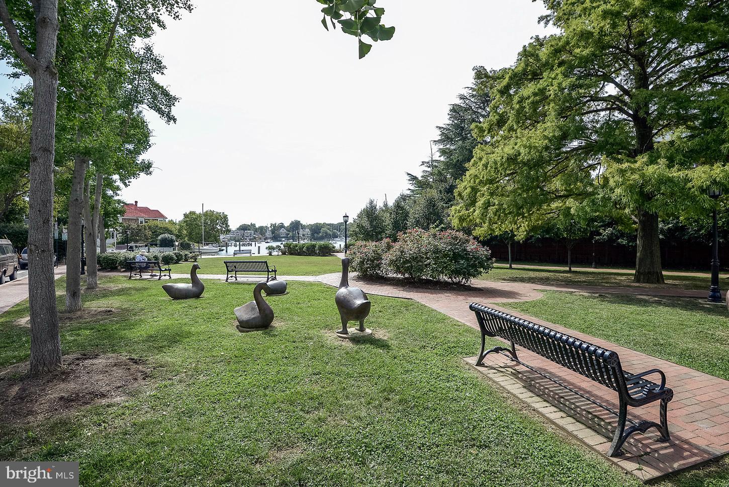 ACTONS LANDING CONDOS - Residential