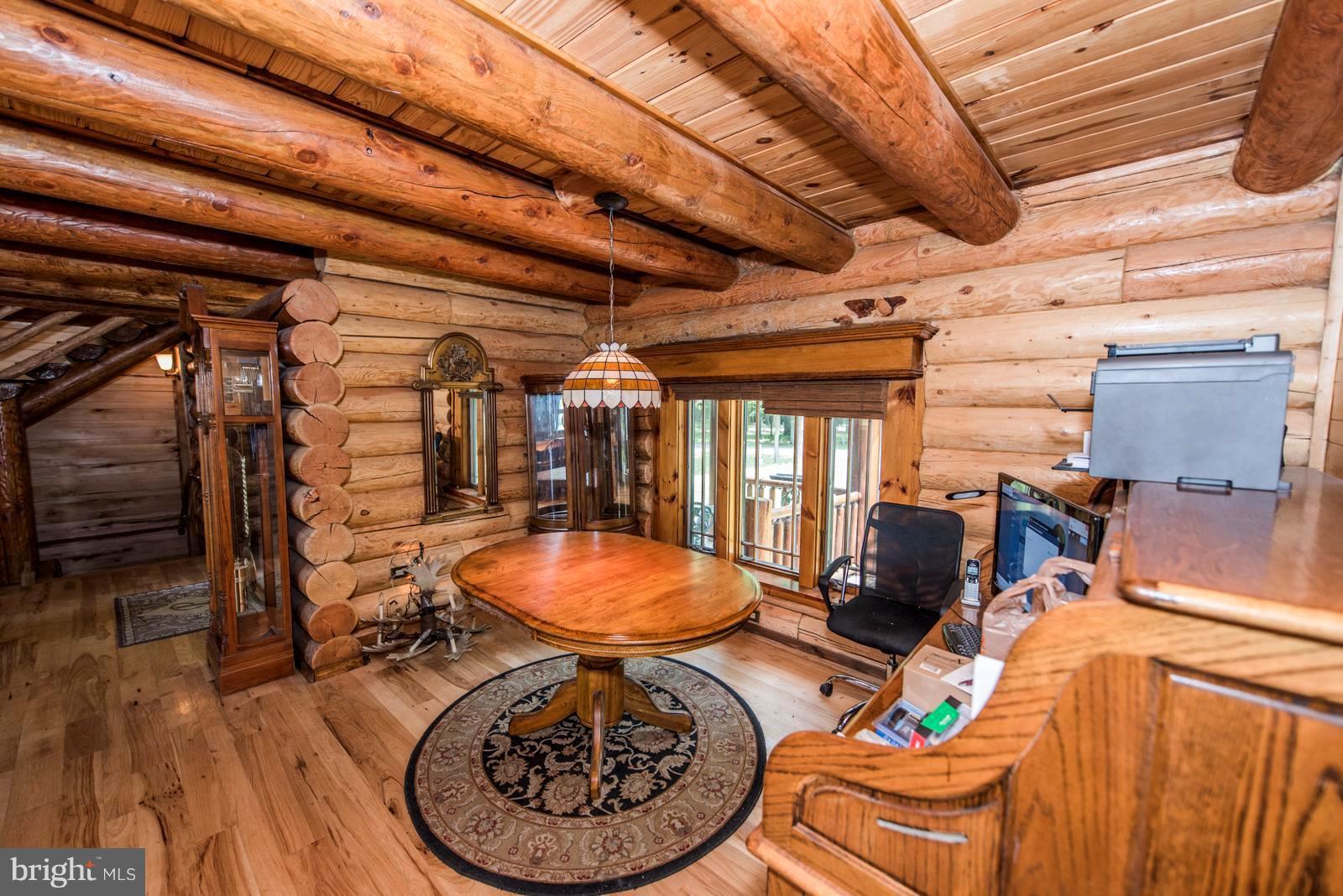 LAKE FOREST ESTATES - Residential