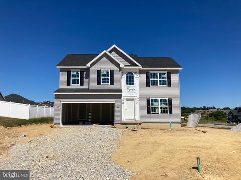1520 MAPLE LANE 71 HANOVER PA 17331