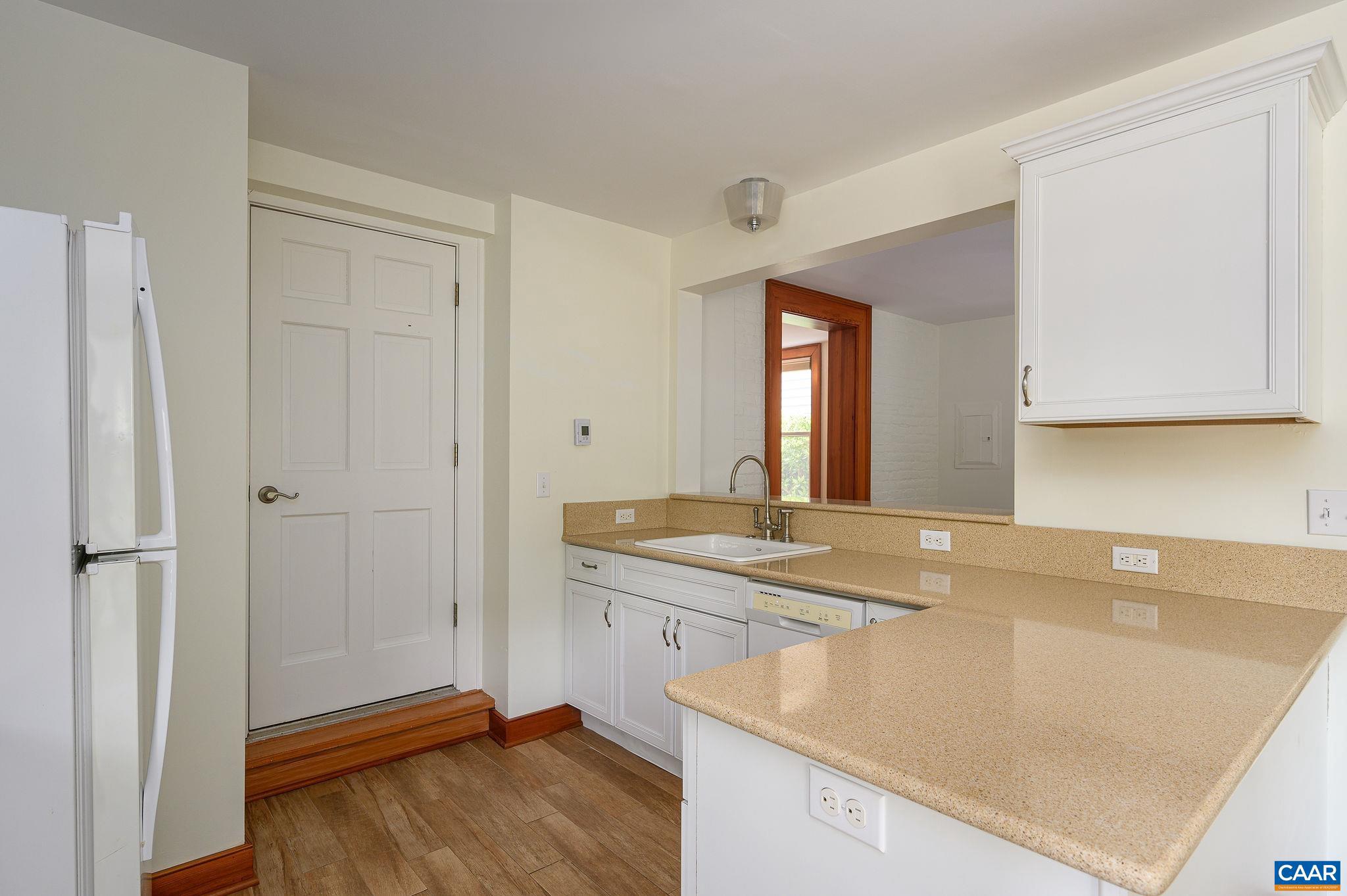 LOCUST GROVE - Residential