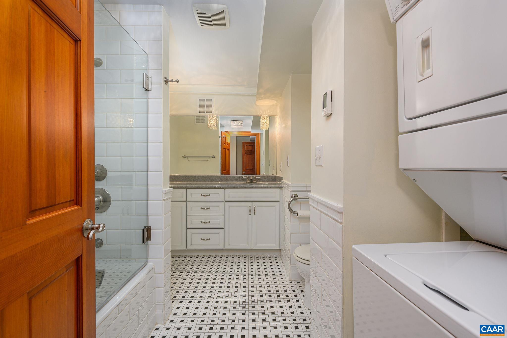 LOCUST GROVE - Residential