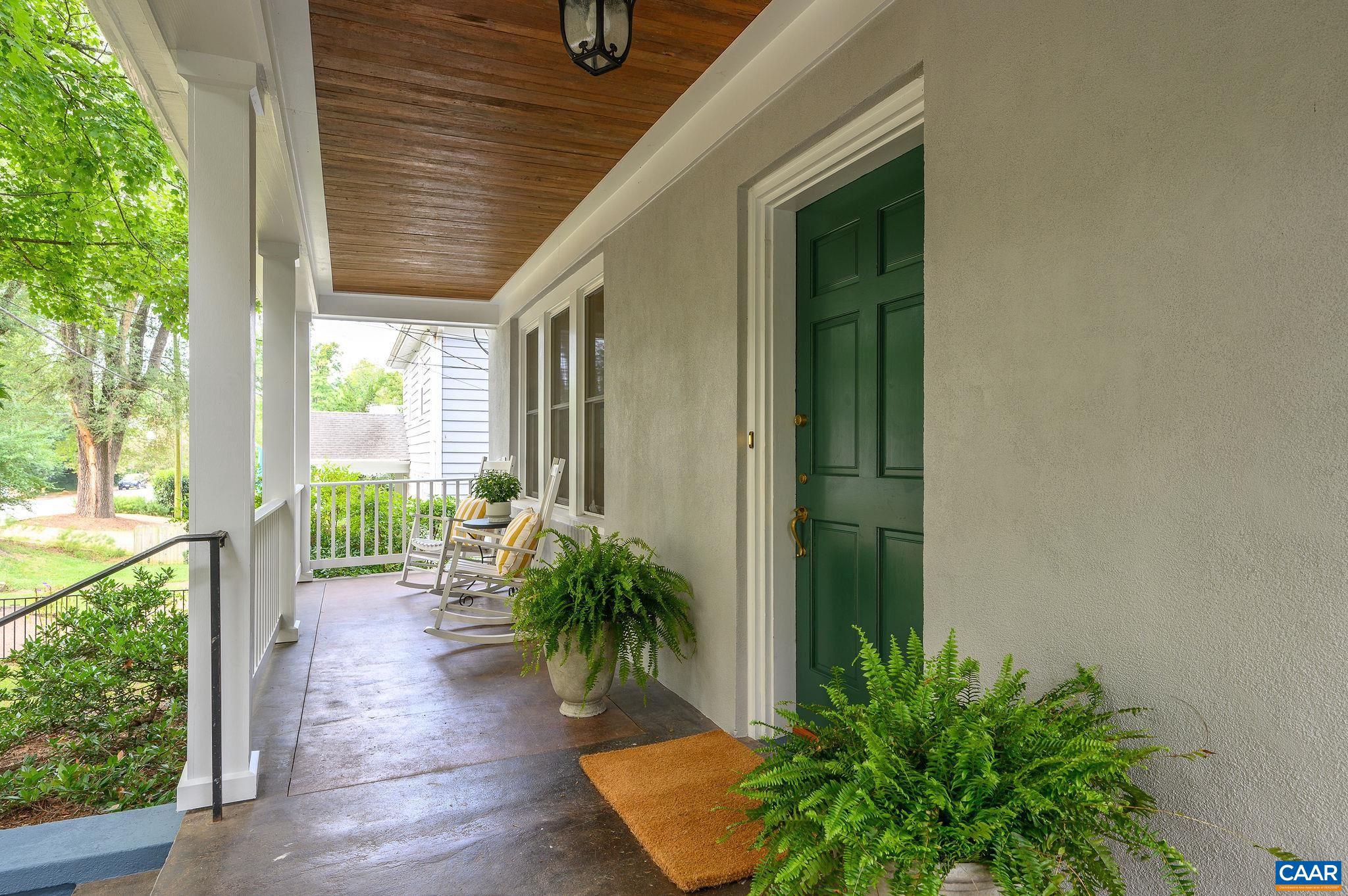 LOCUST GROVE - Residential