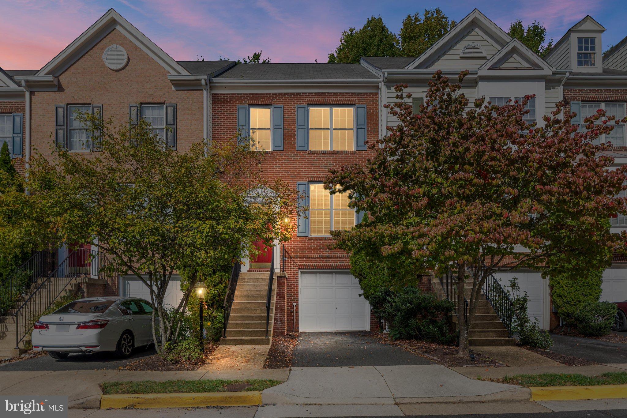 7582 GREAT SWAN COURT
