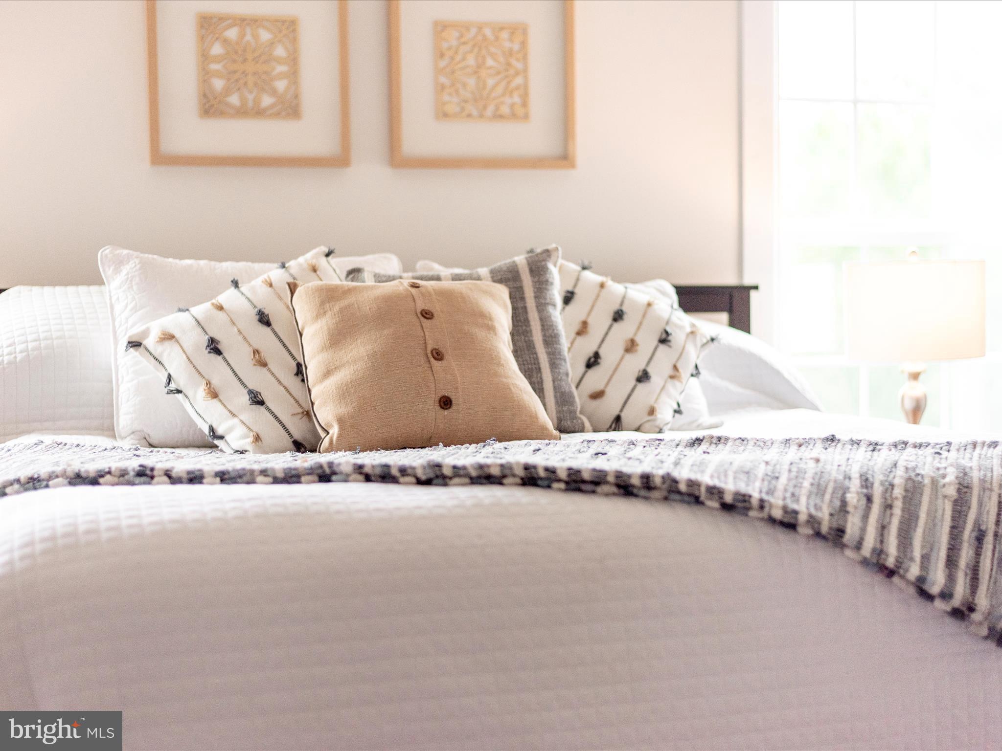 LAKE LINGANORE OAKDALE - Residential