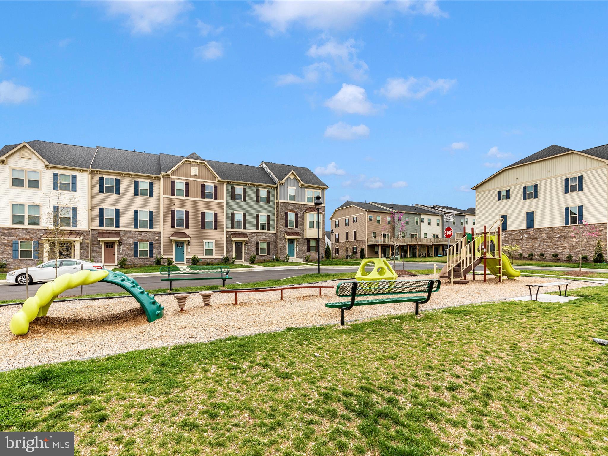 LAKE LINGANORE OAKDALE - Residential