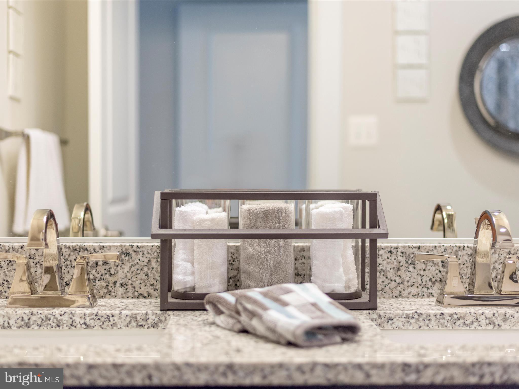 LAKE LINGANORE OAKDALE - Residential