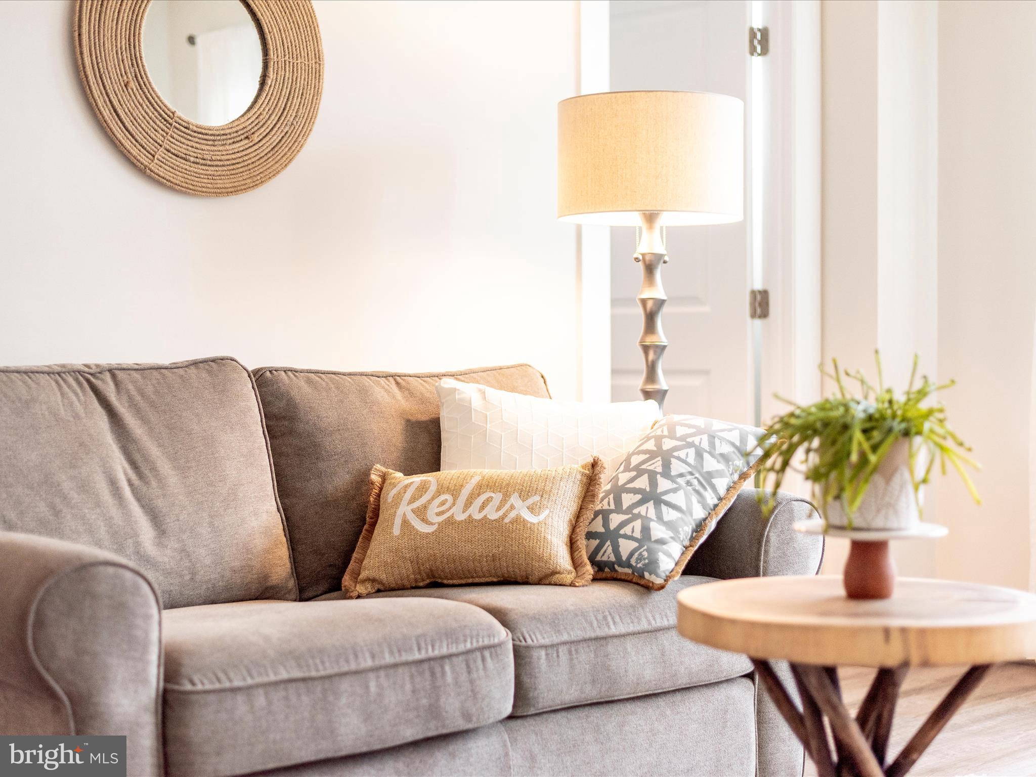 LAKE LINGANORE OAKDALE - Residential