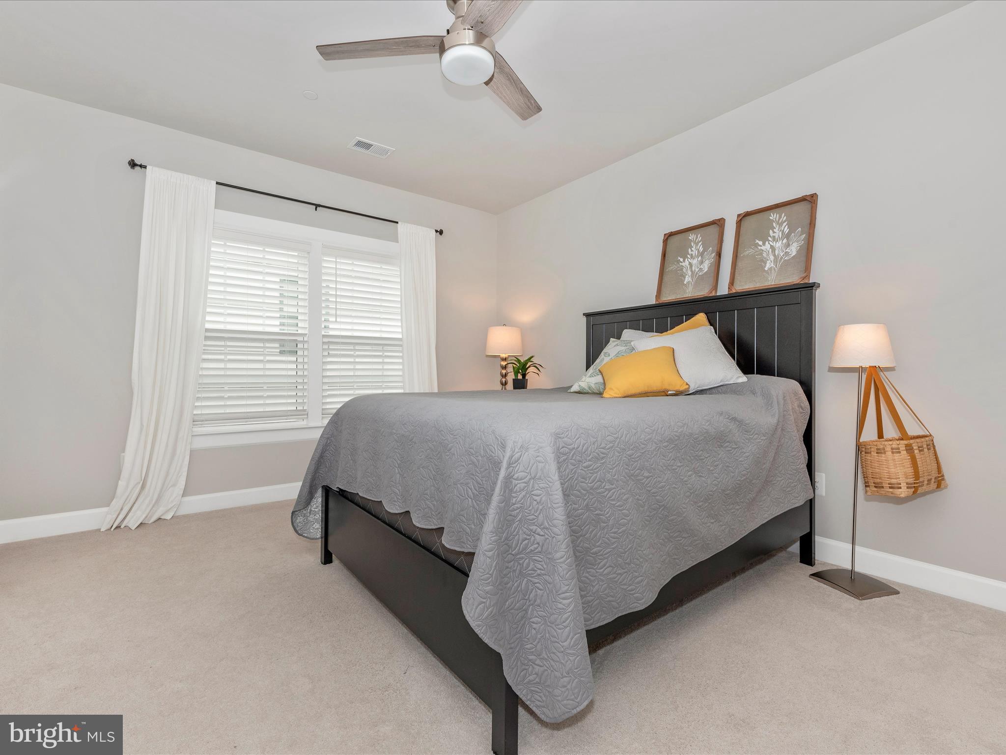 LAKE LINGANORE OAKDALE - Residential